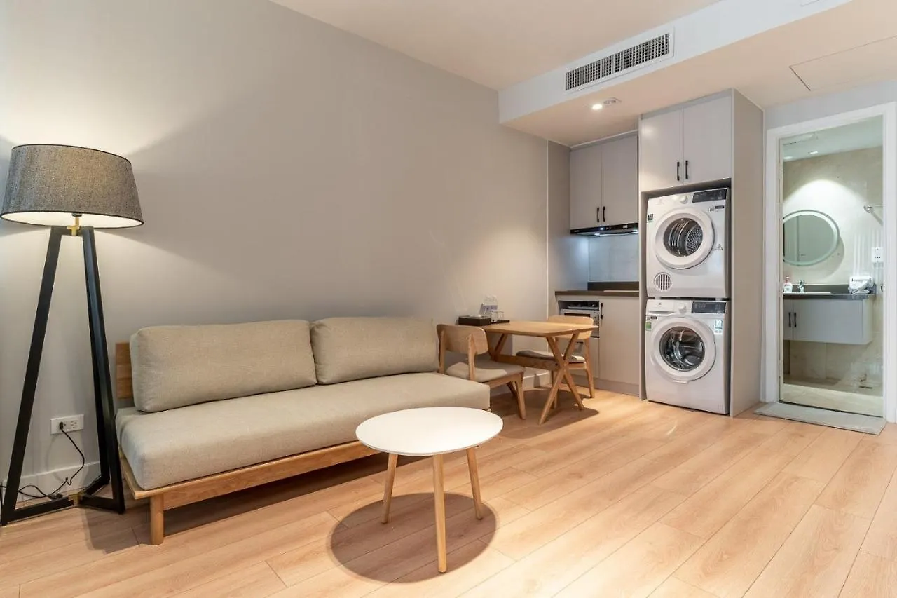 The Rixx Lancaster Apartment @ D1/ Netflix/Bathtub Ho-Chi-Minh-Stadt